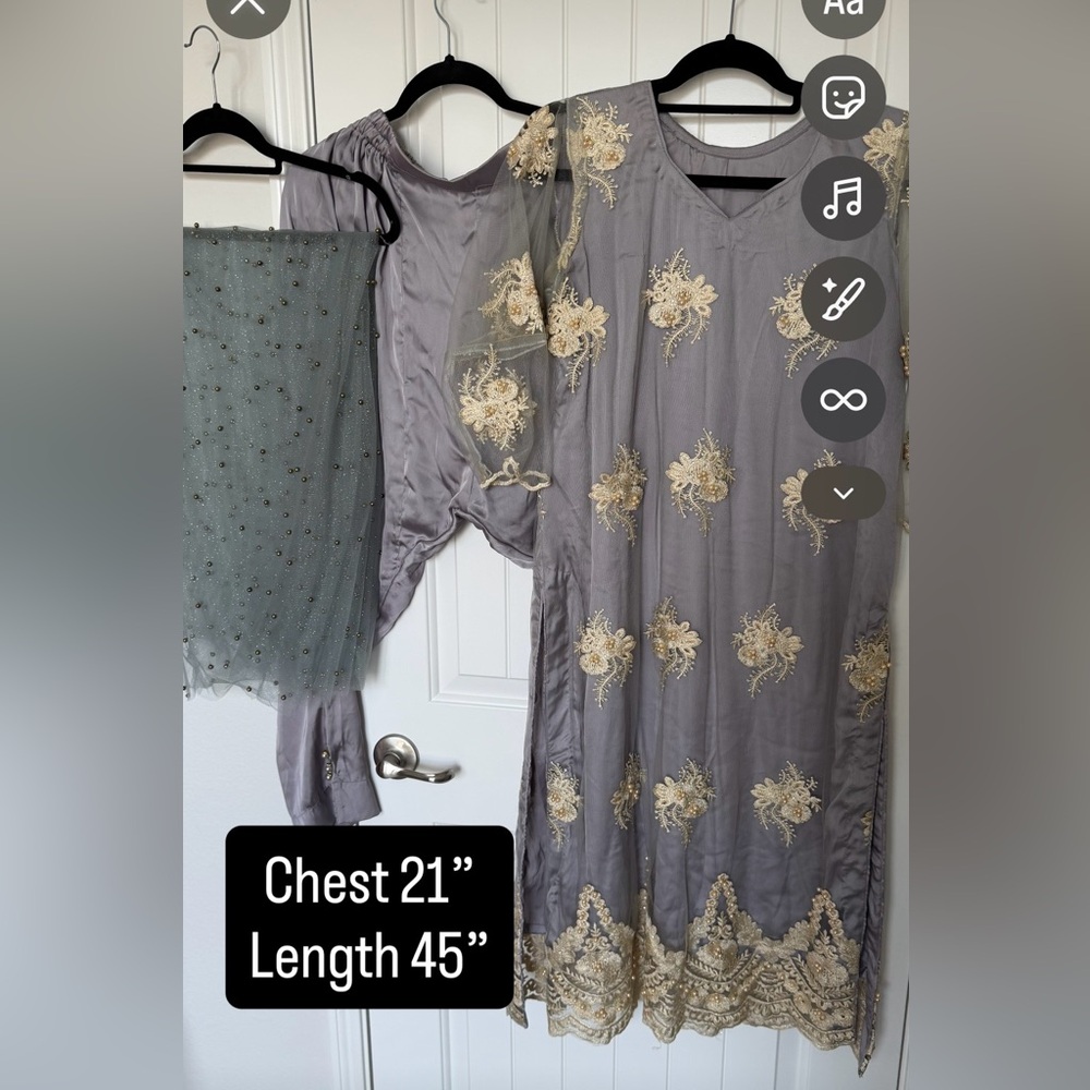 Elegant Gray and Gold Embroidered Dress with Dupatta